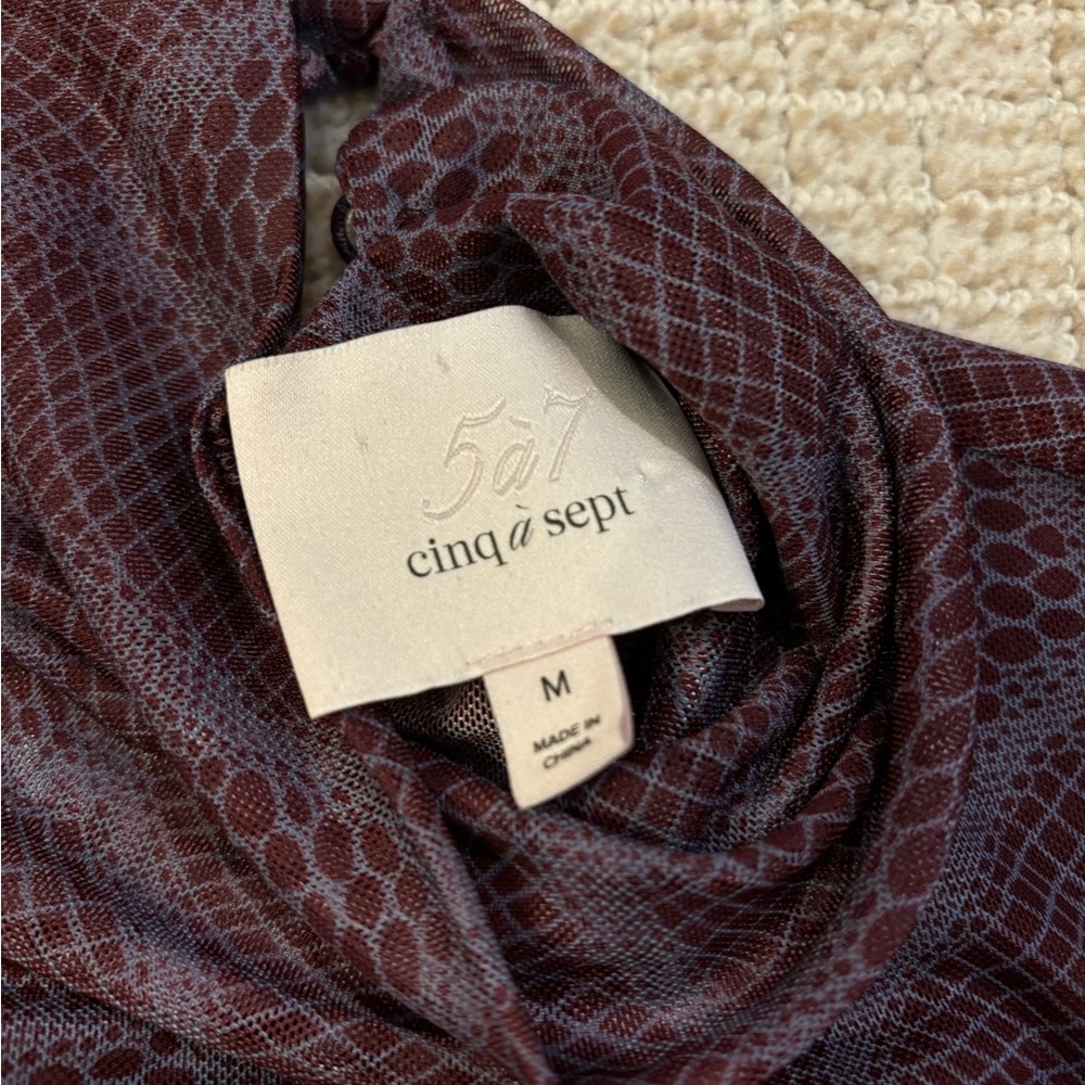 Cinq à Sept Burgundy Patterned top